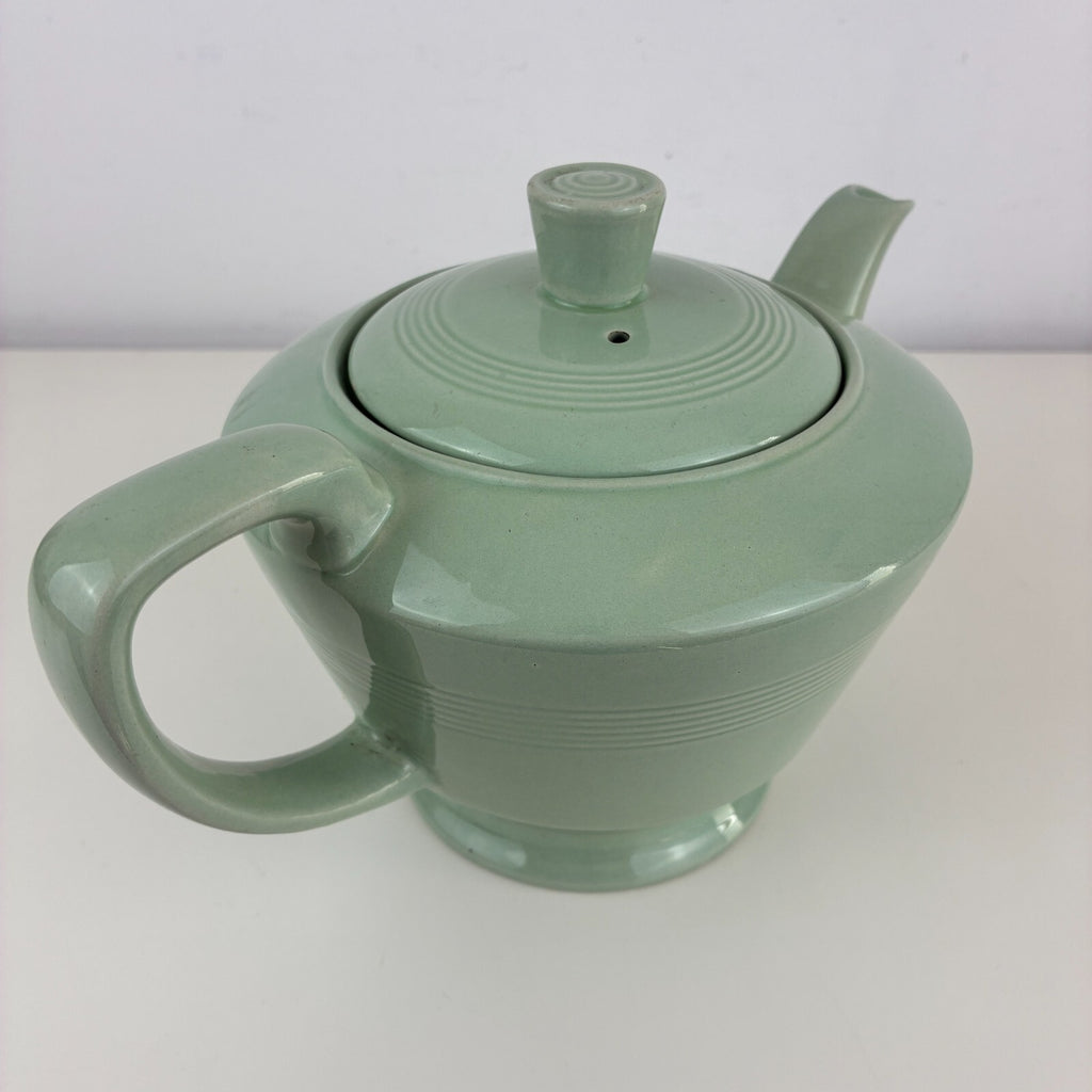 Woods Ware Beryl Green Teapot 2 Pints Mid Century Vintage
