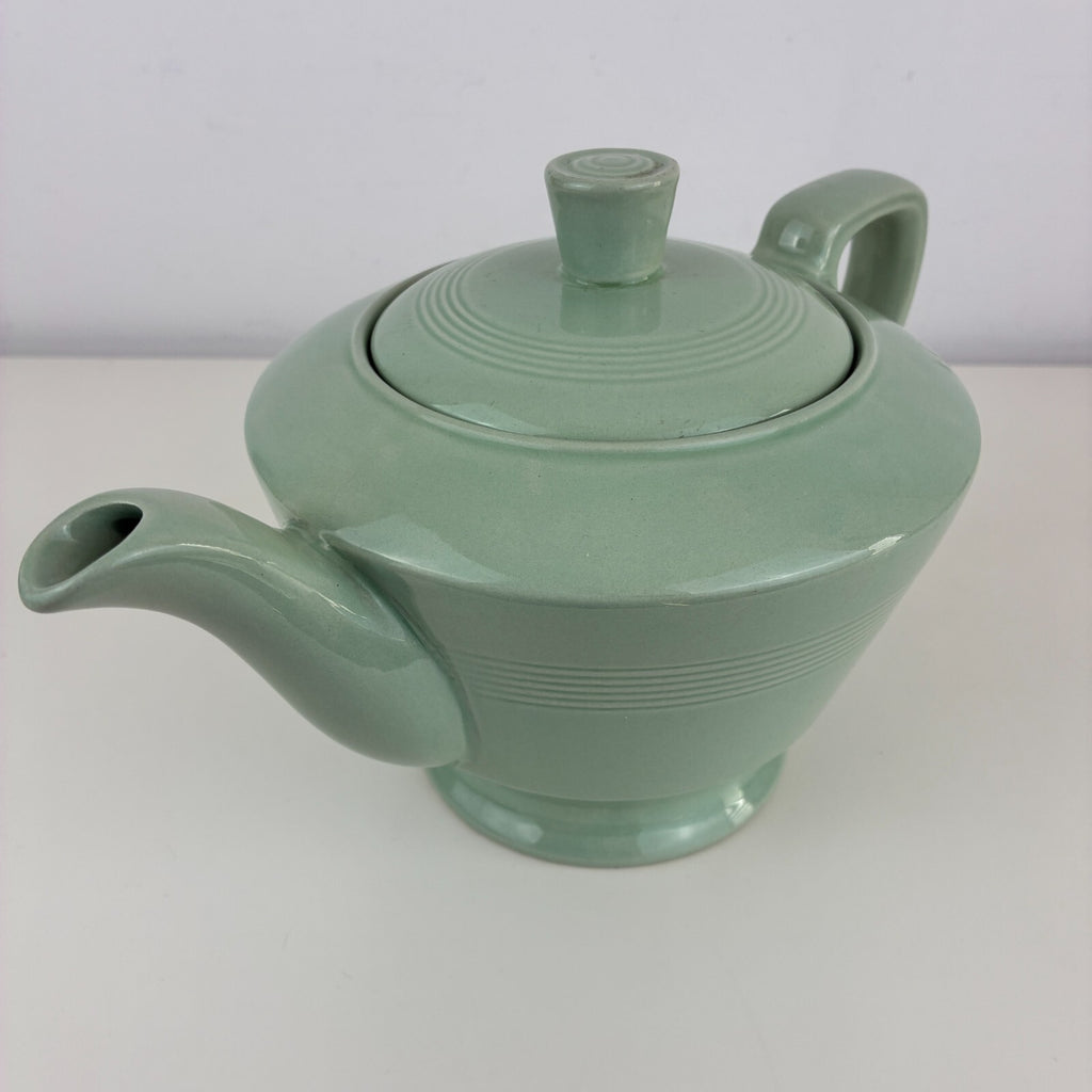 Woods Ware Beryl Green Teapot 2 Pints Mid Century Vintage