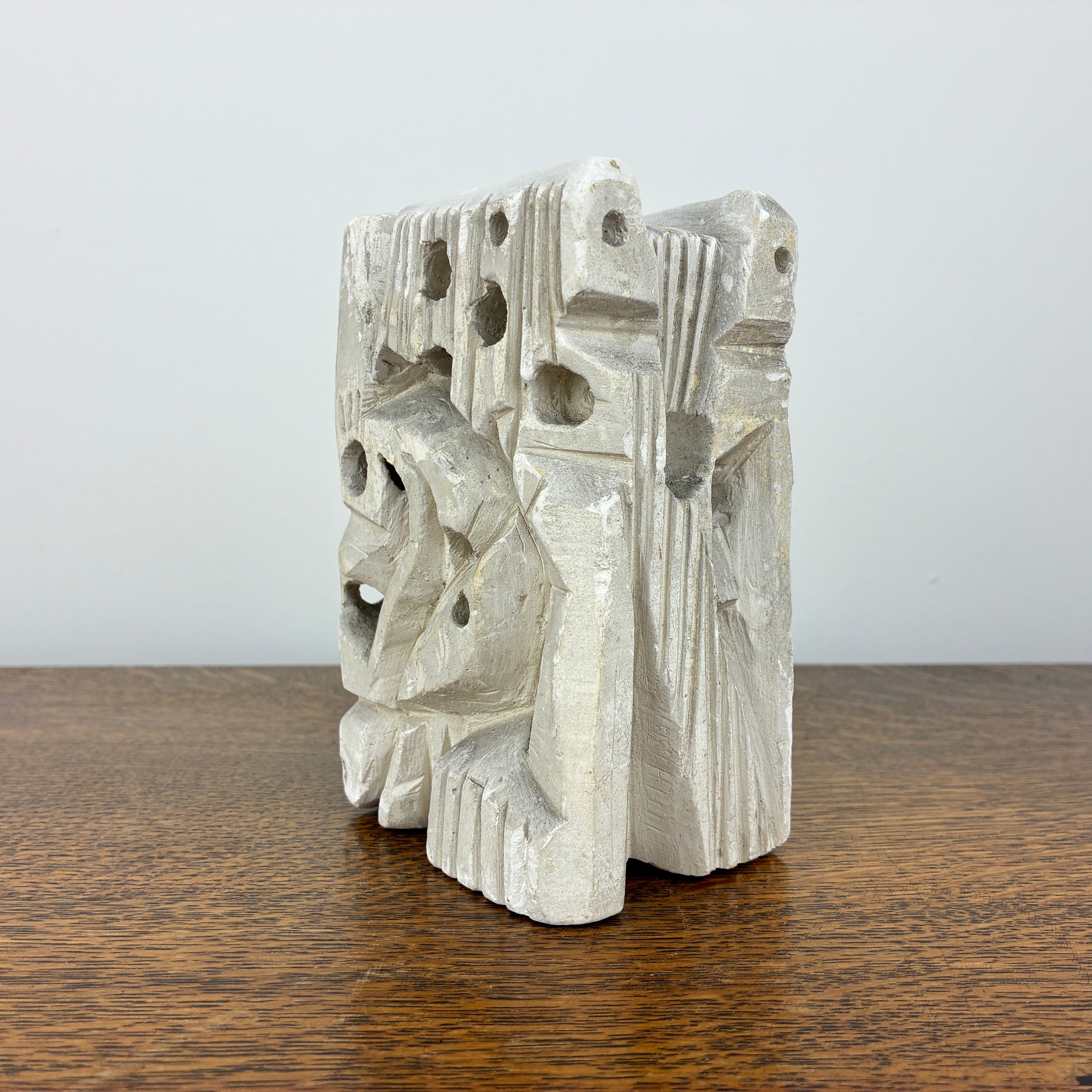 Abstract Stone Sculpture – Modernist Carved Limestone Style Decorative Object