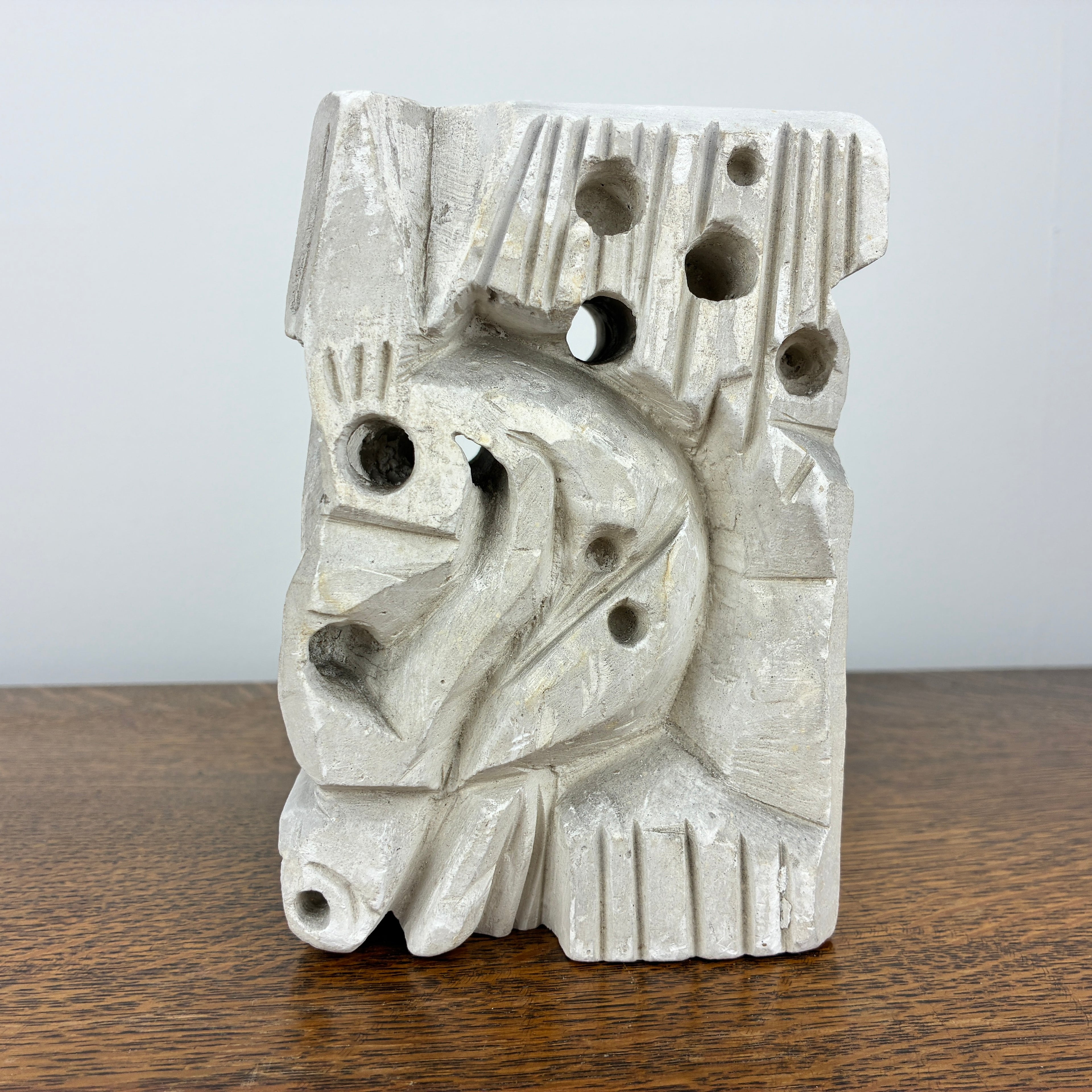 Abstract Stone Sculpture – Modernist Carved Limestone Style Decorative Object