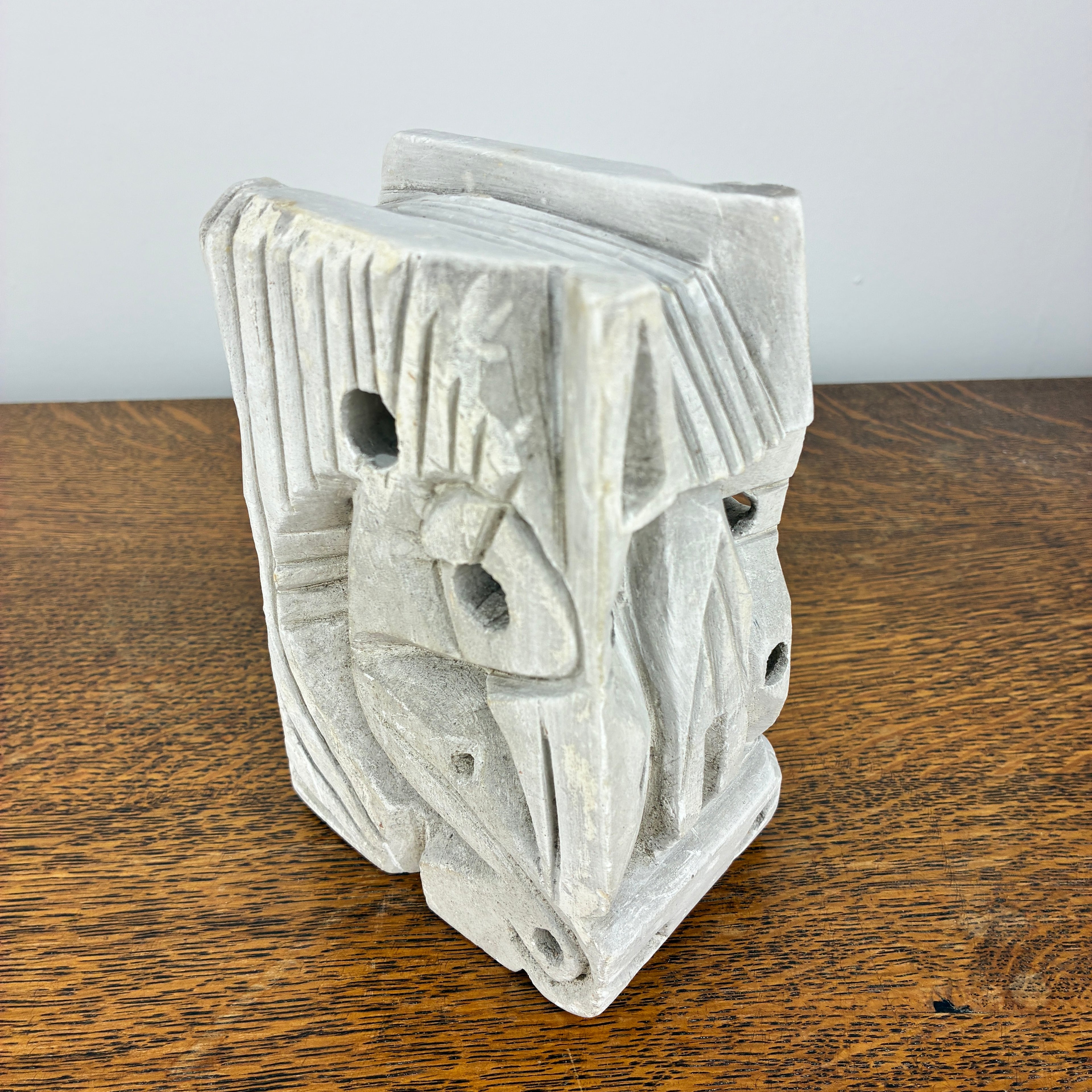 Abstract Stone Sculpture – Modernist Carved Limestone Style Decorative Object