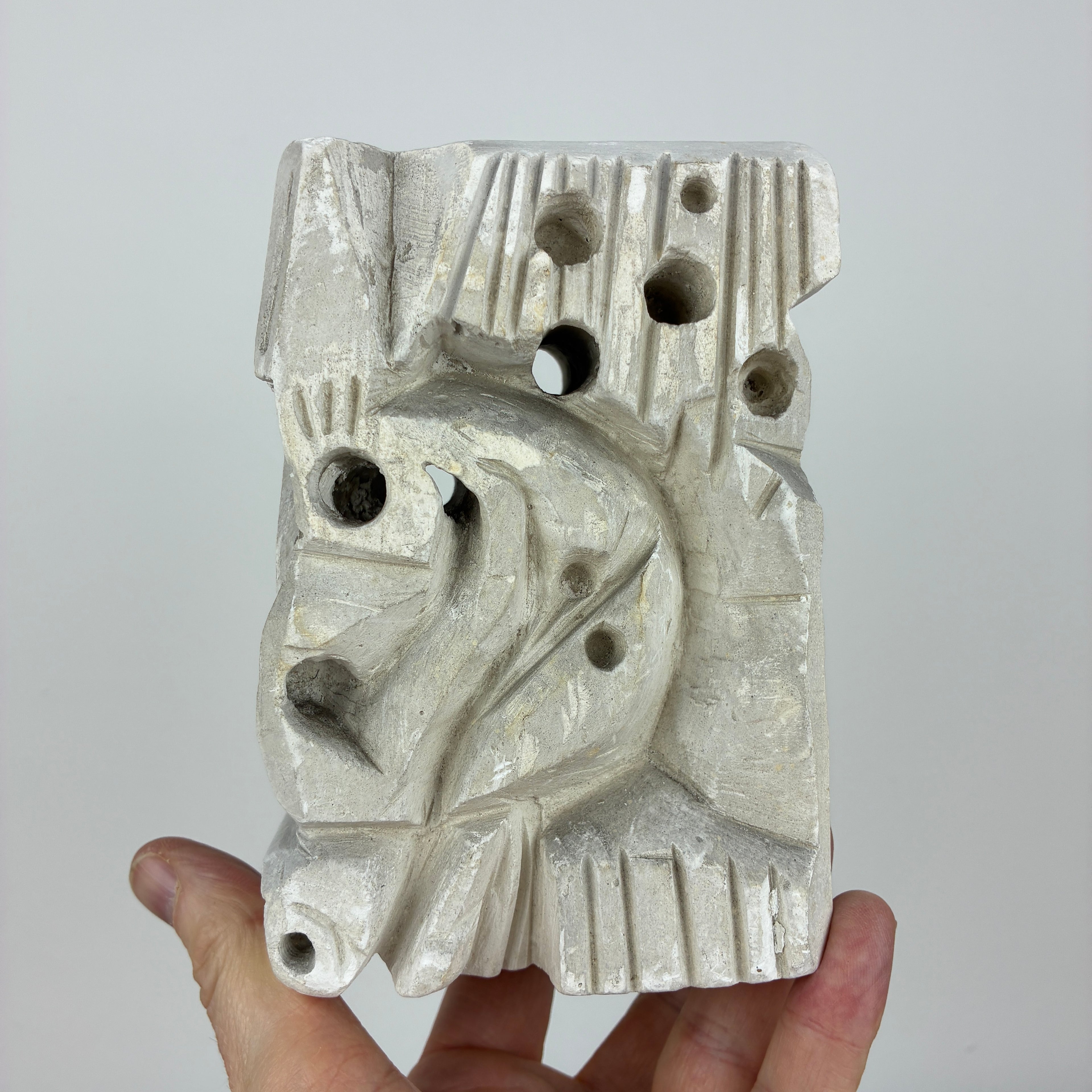 Abstract Stone Sculpture – Modernist Carved Limestone Style Decorative Object