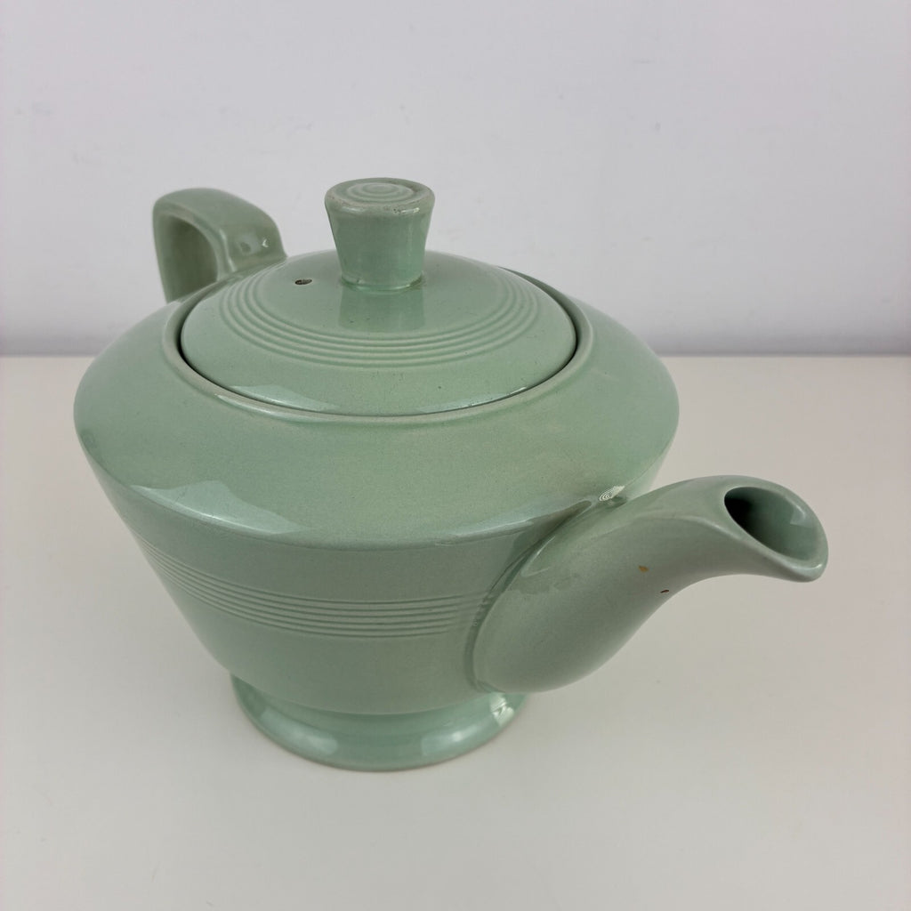Woods Ware Beryl Green Teapot 2 Pints Mid Century Vintage