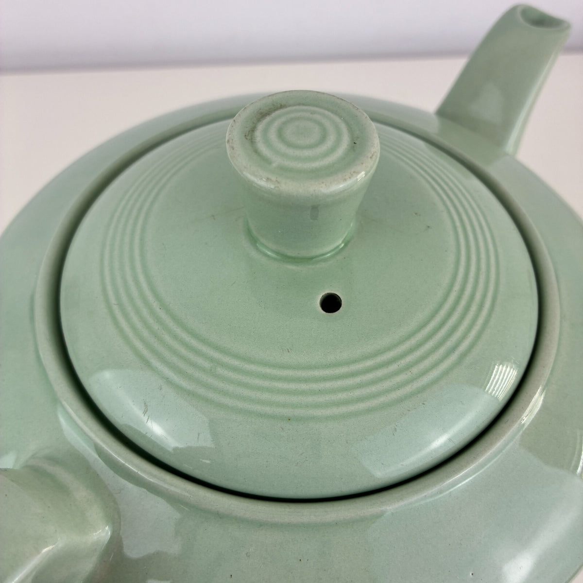 Woods Ware Beryl Green Teapot 2 Pints Mid Century Vintage